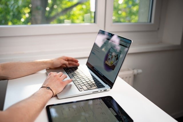 Professionelle Website erstellen lassen 19 Website erstellen lassen - Hosting (Handy)